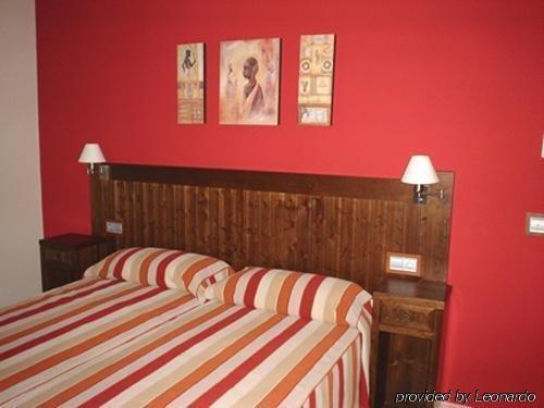 Hotel Rocio Villafranca de Córdoba Стая снимка